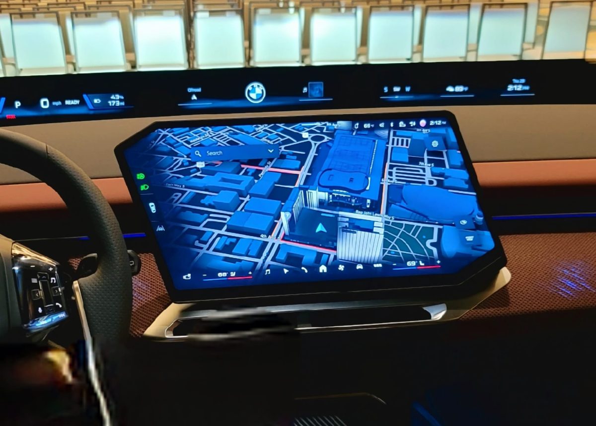The BMW Neue Klasse interior with the Panoramic Vision display and central navigation screen